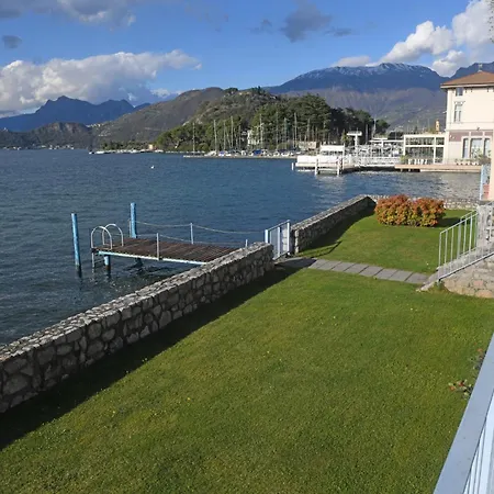 Bellaiseo Luxury Rooftop Apartment